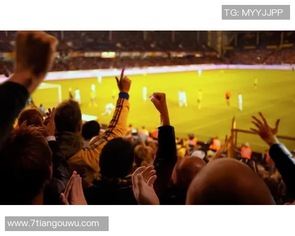 南京足球队比赛经验引发热议球迷对战术选择和球员表现展开激烈讨论